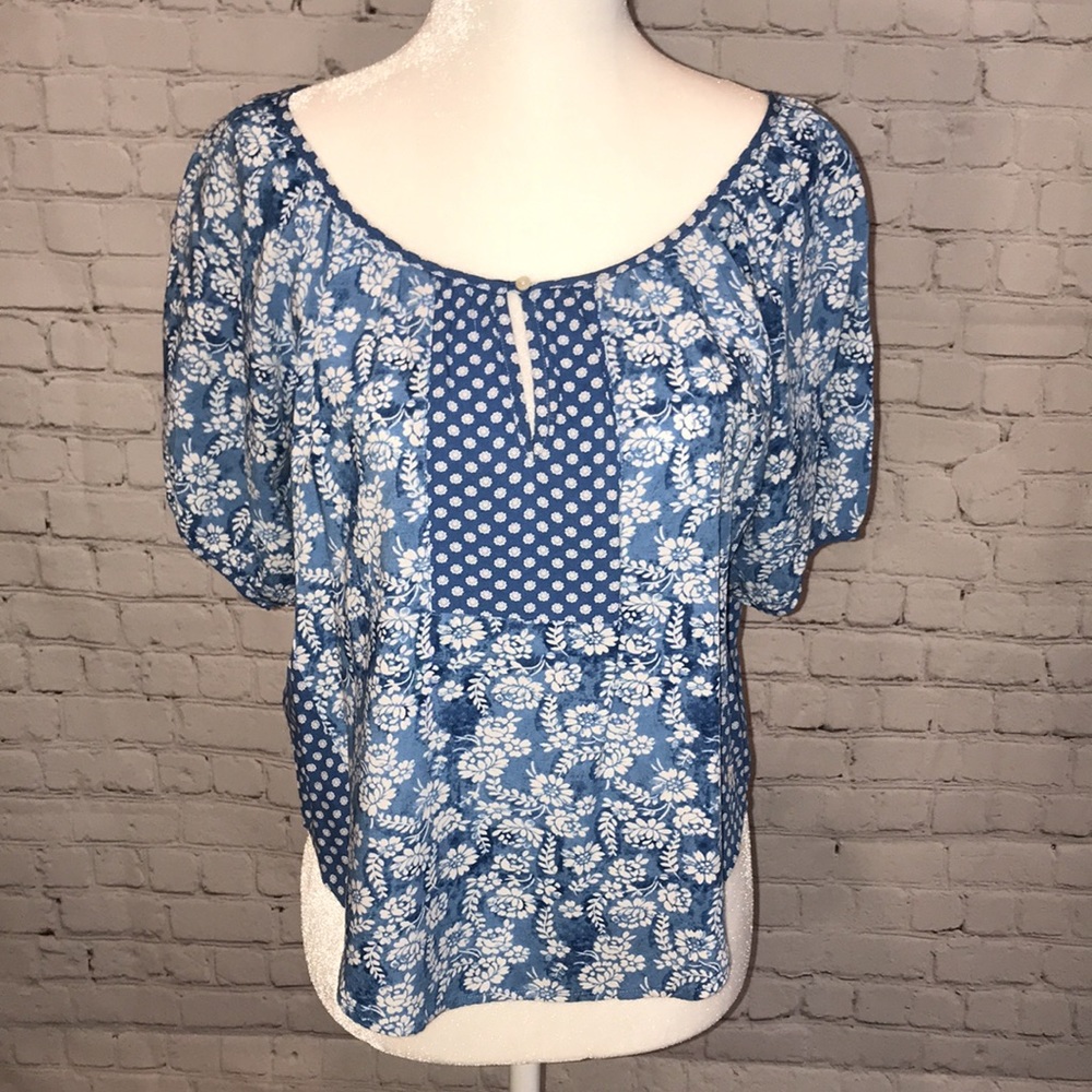 Abercrombie Kids Blue Flower Design Short Sleeve Blouse Size Extra Large Kids